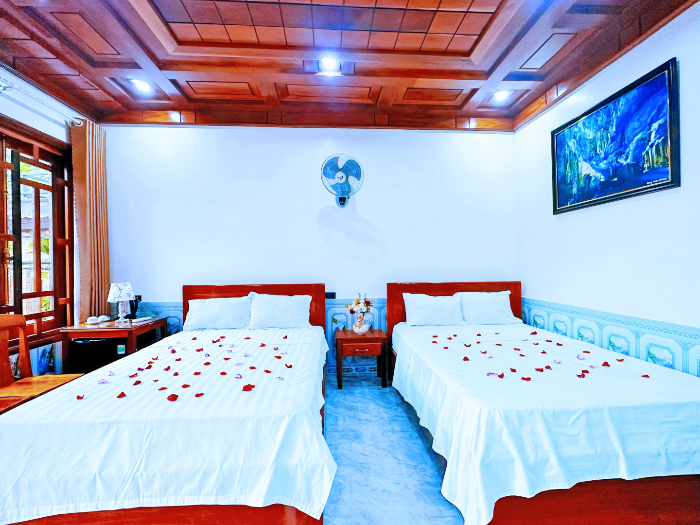 Отель The Hillside Homes