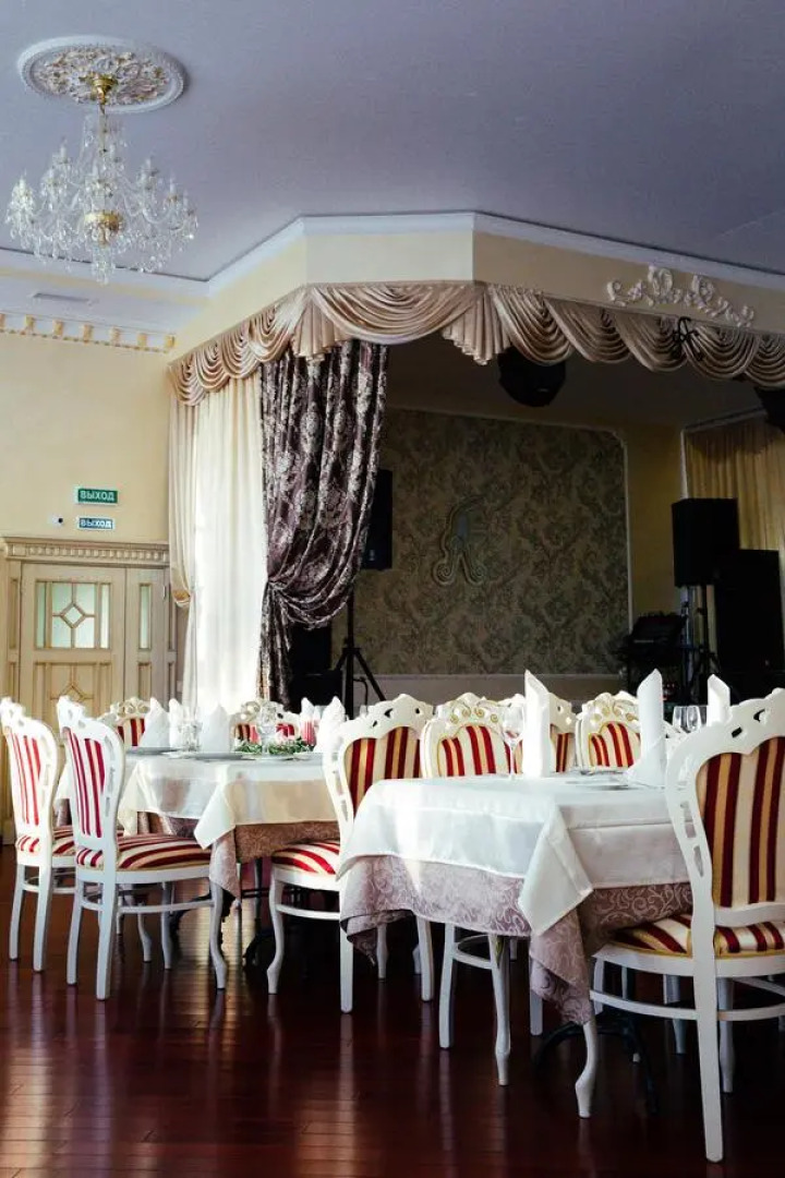 Отель Аляска