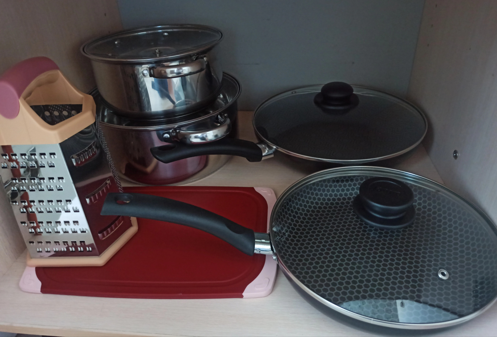 Квартира Уютная 2-х Комнатная Квартира в Центре Города