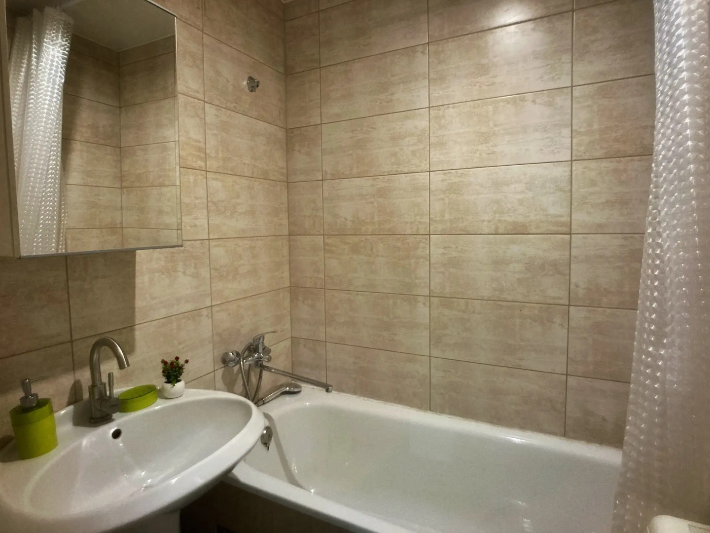 Квартира на Куфонина 19