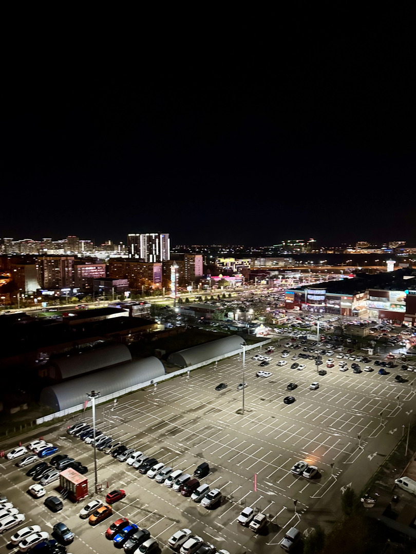 Квартира-студия с красивым видом на город