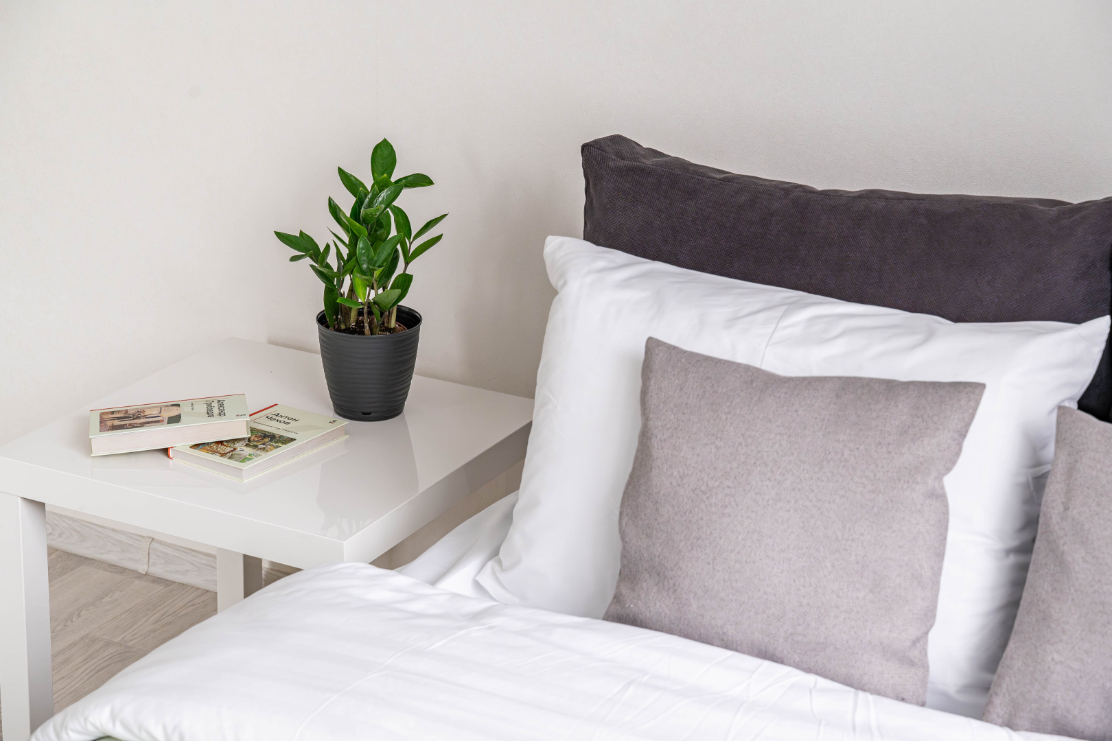 Квартира Light у Ленинского проспекта Satin Home