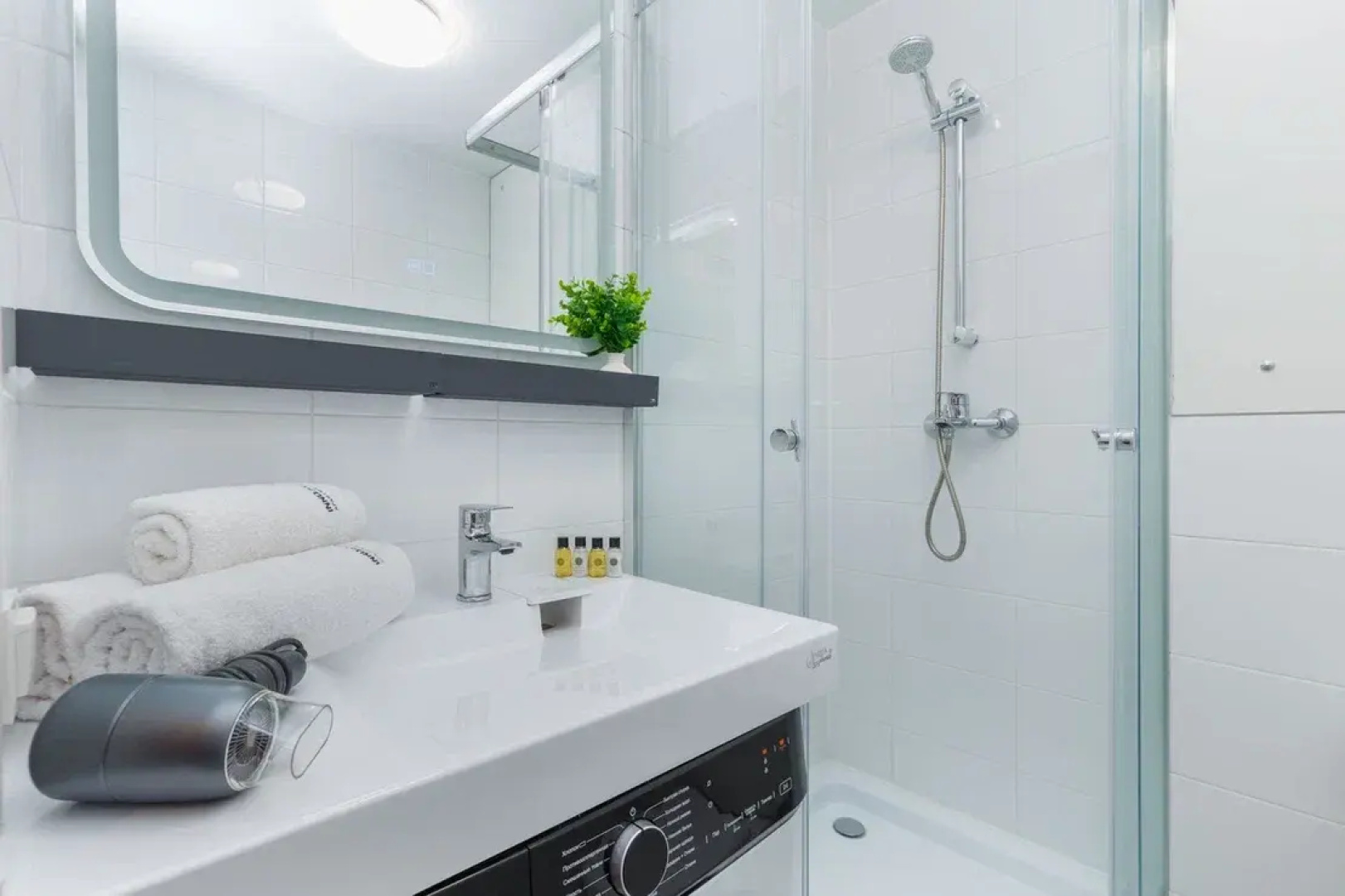 Апартаменты Inndays Apartments на Монахова (3)