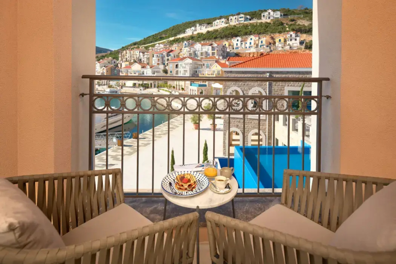 The Chedi Lustica Bay