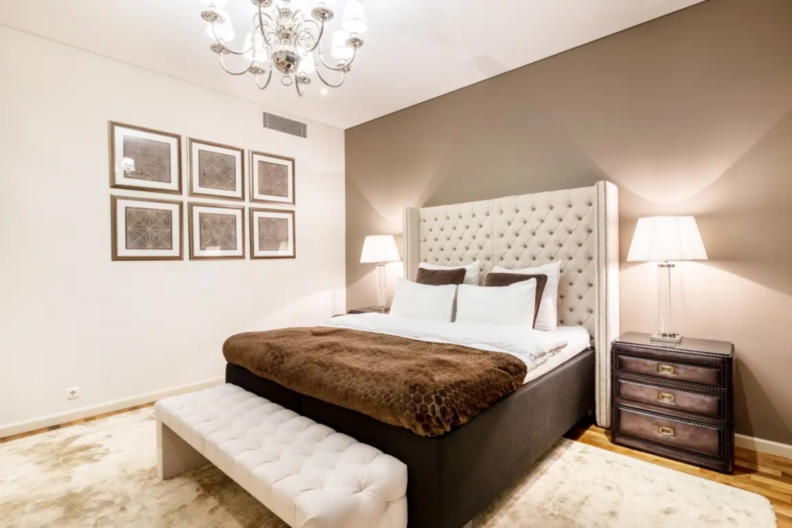 Rockmond 61 Junior Suite 1
