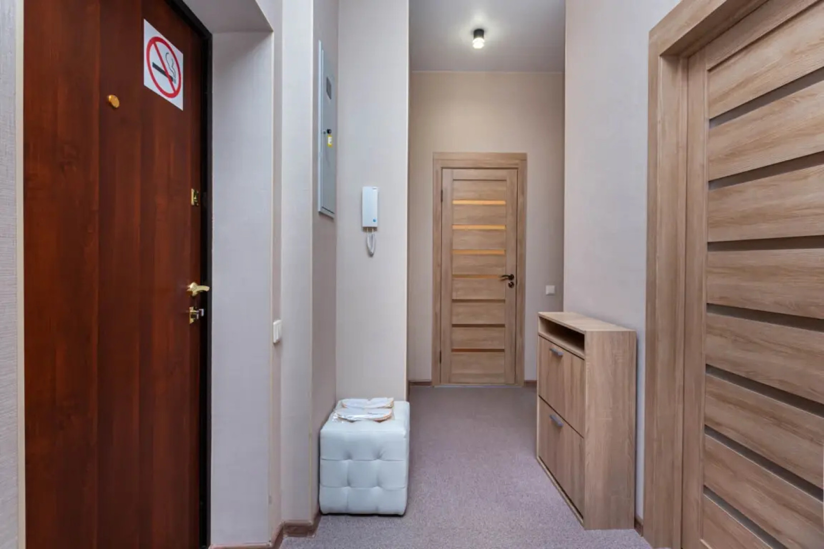 АПАРТАМЕНТЫ REHOME24 на 21 этаже с балконом