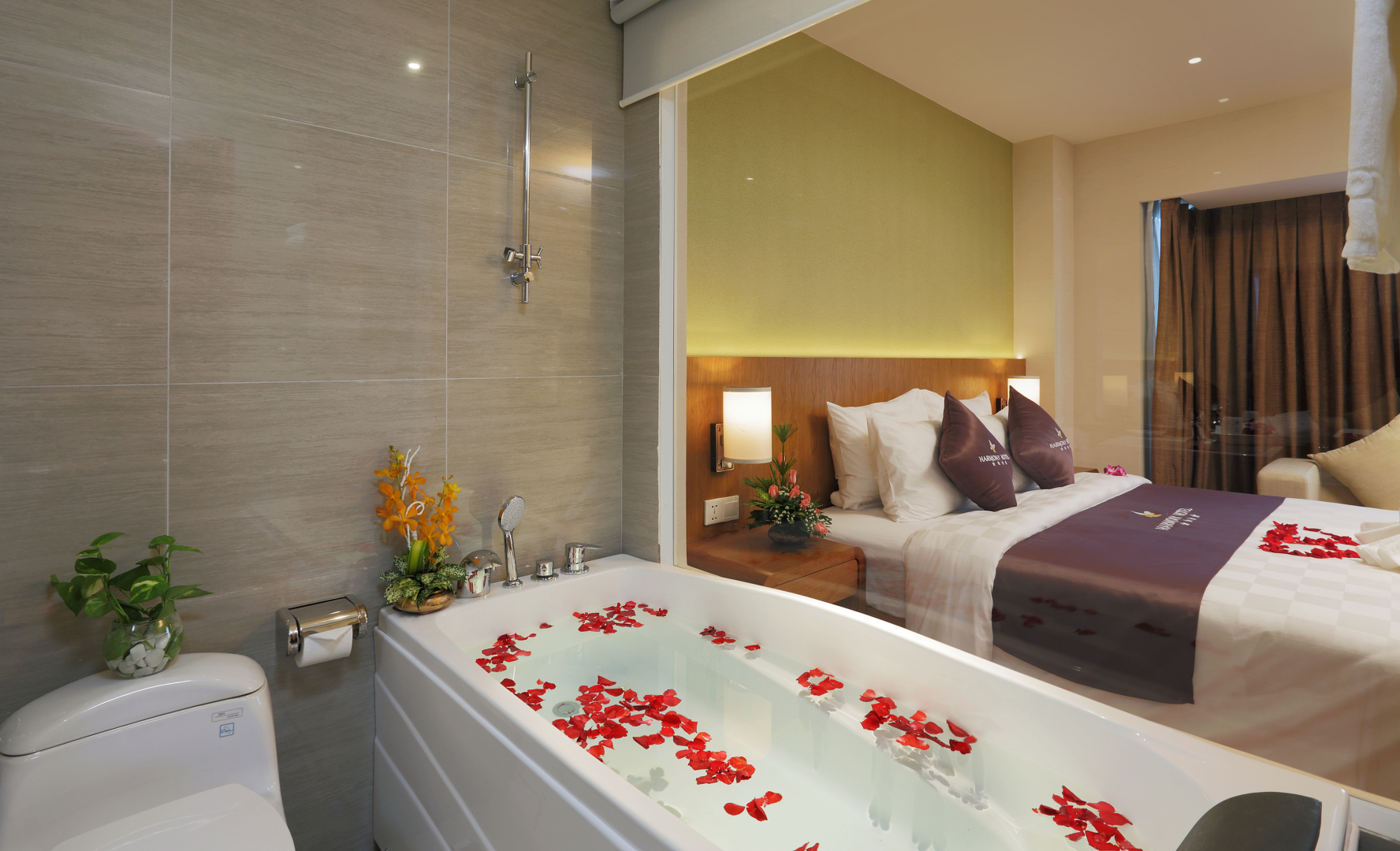 Отель Harmony Saigon Hotel & Spa