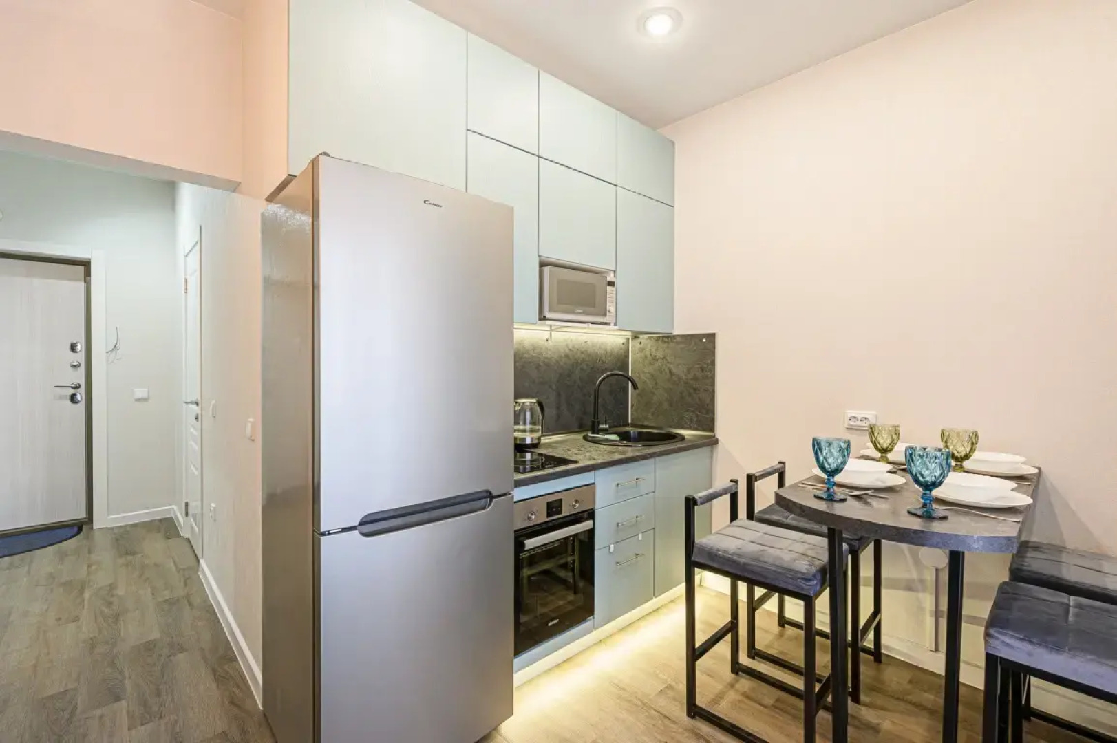 Апартаменты Stepanenkov на Покатной 55А на 10 этаже (34)