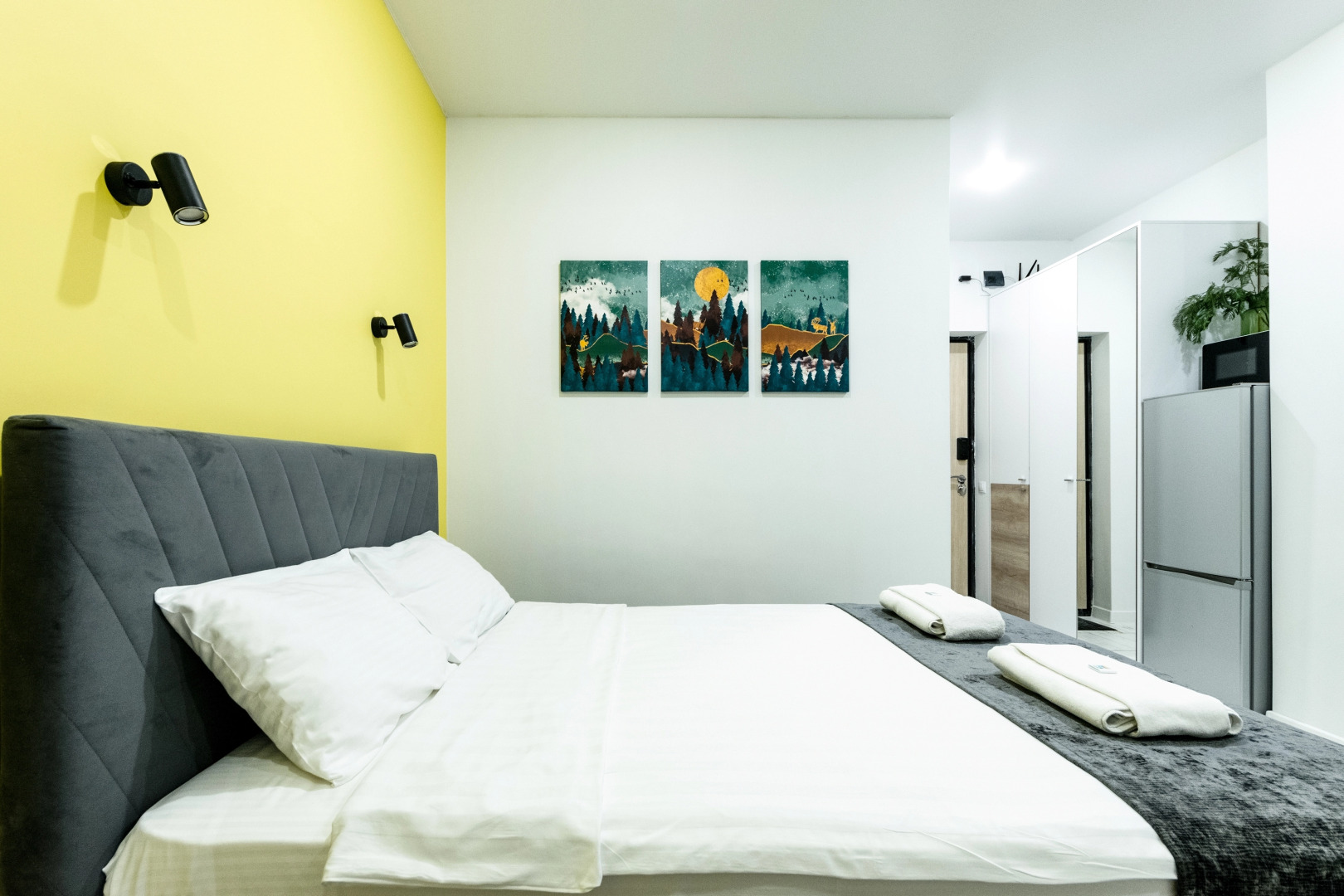 Апартаменты современные Морент 25 кв. м в ЖК Сорренто Парк