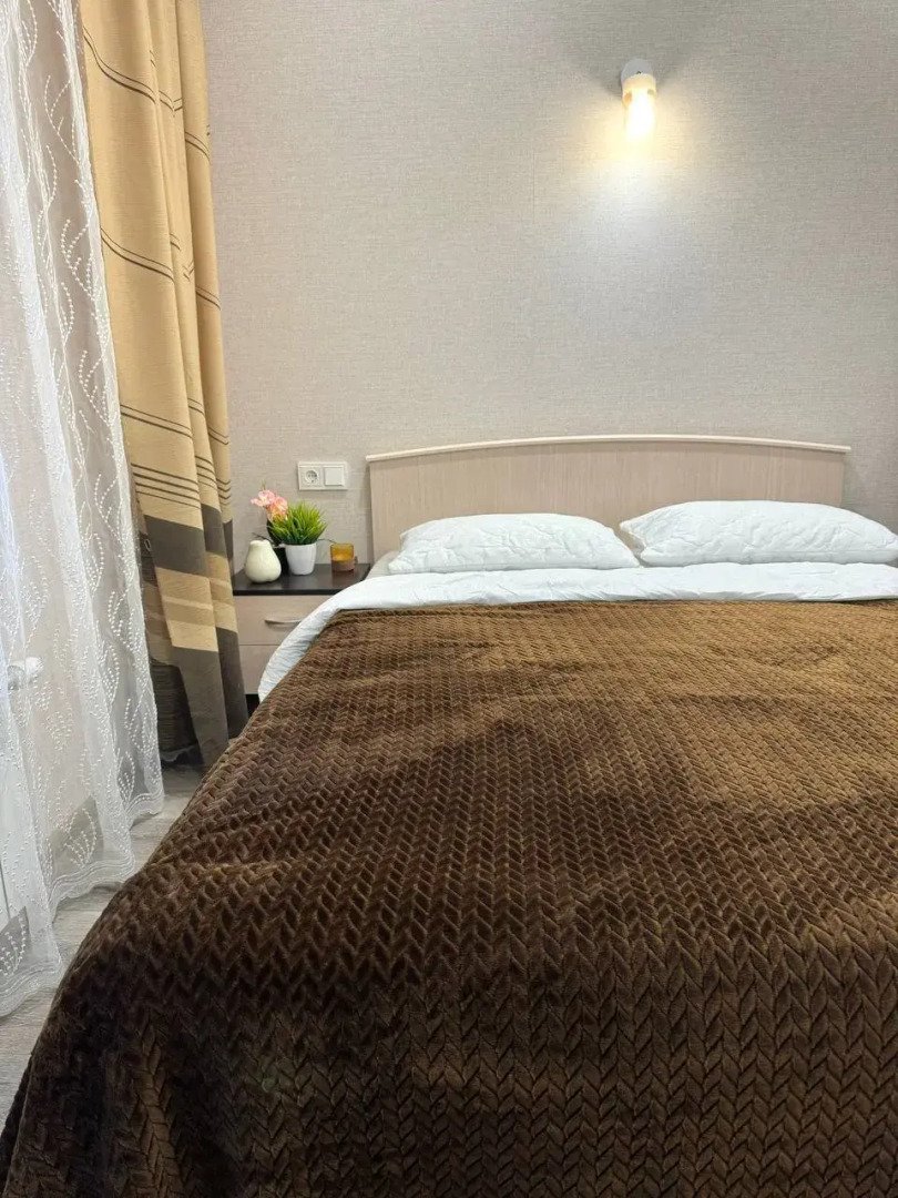 Апартаменты SutkiVIP (СуткиВИП) на ул.  Шмидта 3