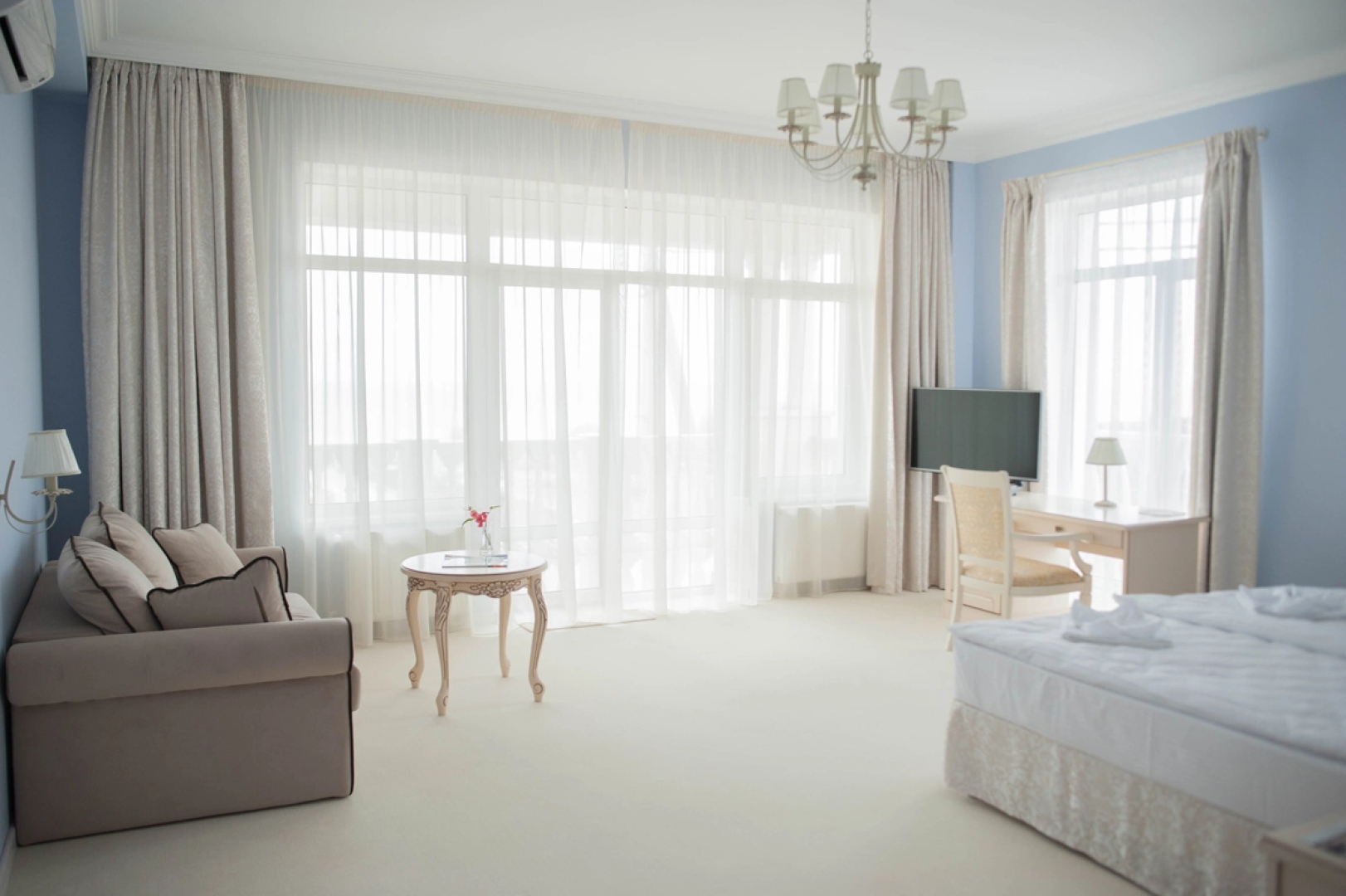 Отель Альма Дача