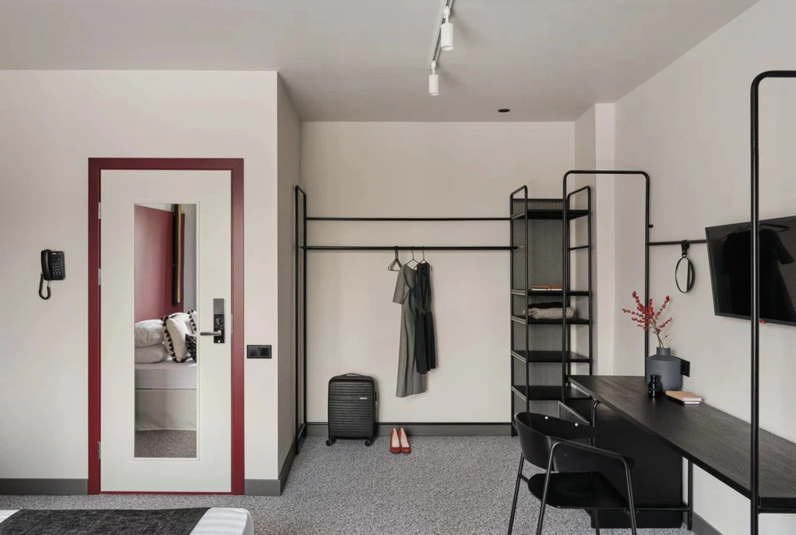 Отель Карелинн