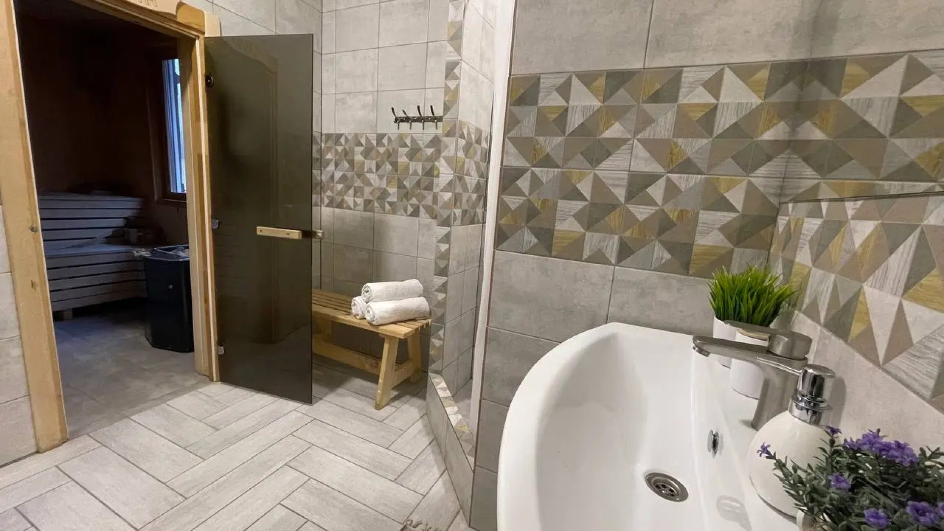 Шале Lucky House