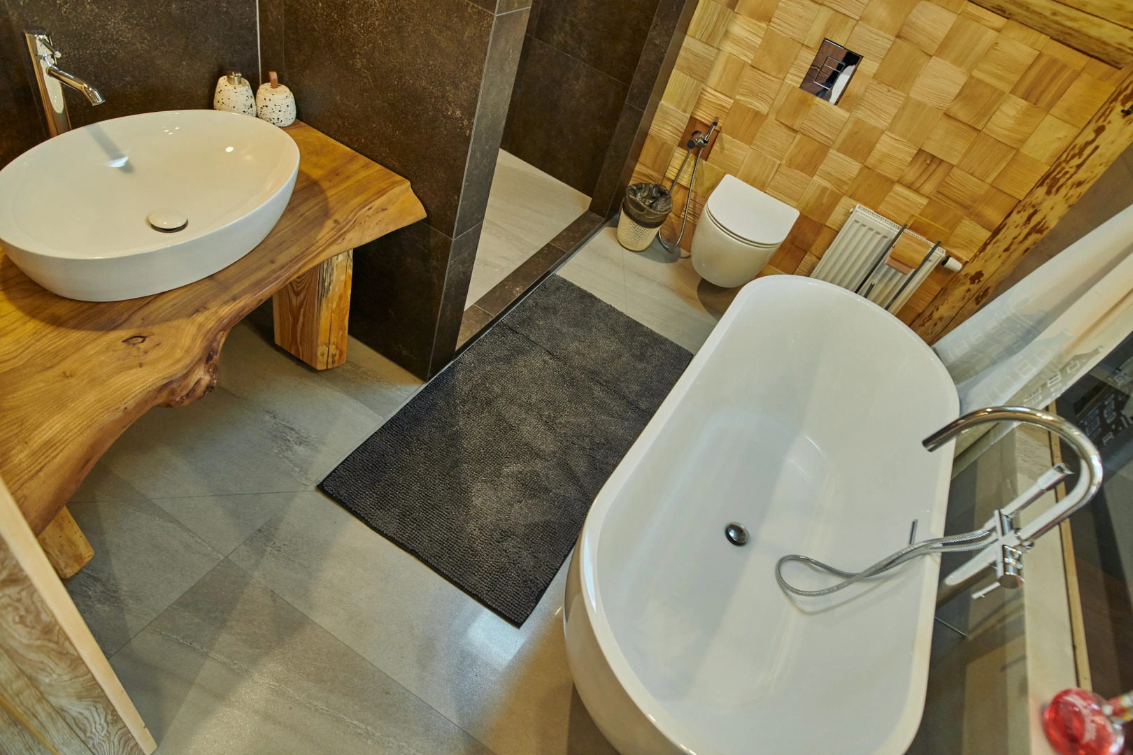 Шале Кедр 760, 5 спален, 12 гостей с бассейном и баней