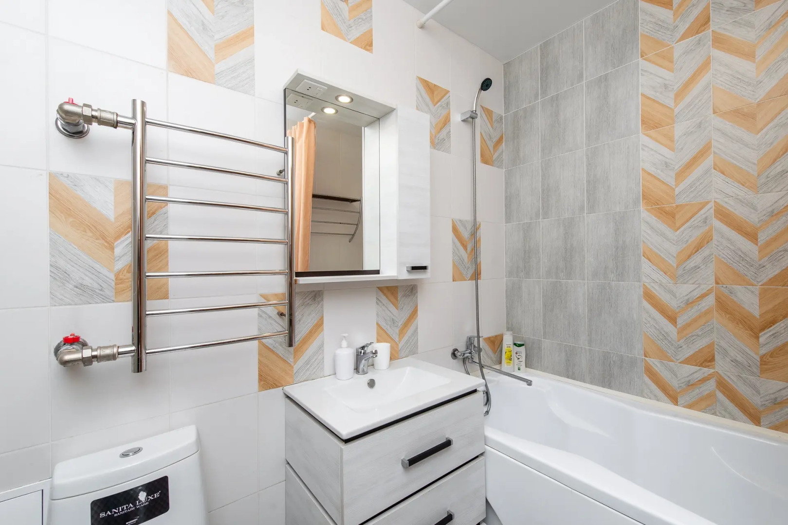 Апартаменты Unique Apart Байкал напротив ЛДК на Притомском 25/2