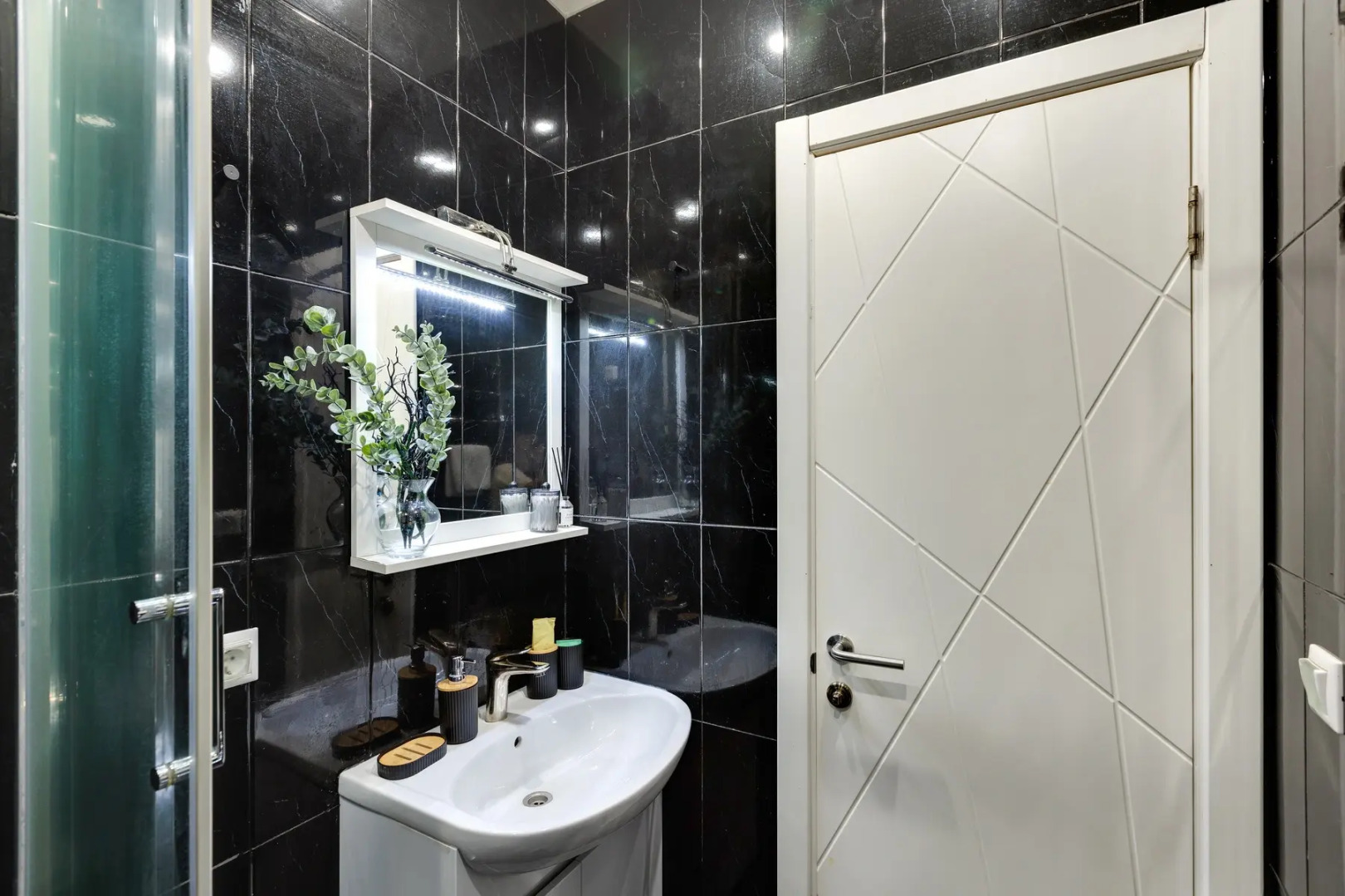 Апартаменты Malevich от Home24