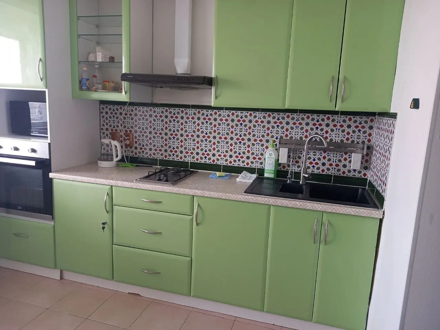 Квартира Илне 2к квартира рядом Ямал арена и Обдорский микрорайон, для 4 чел