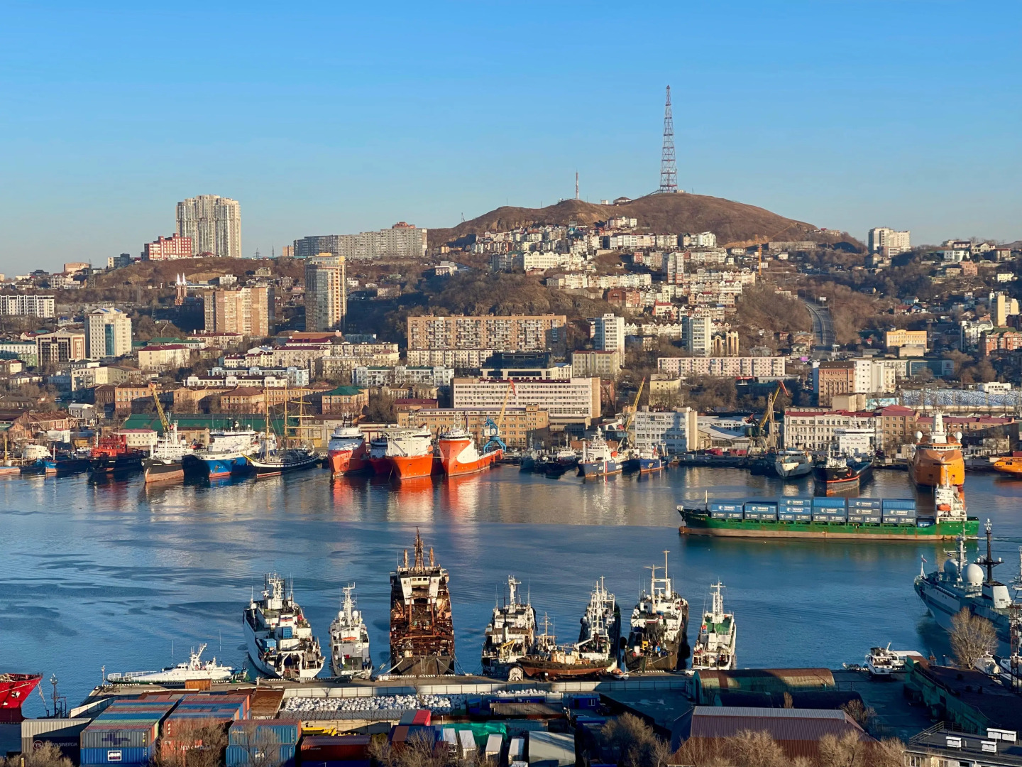 Апартаменты Атмосфера Можжевеловая 18