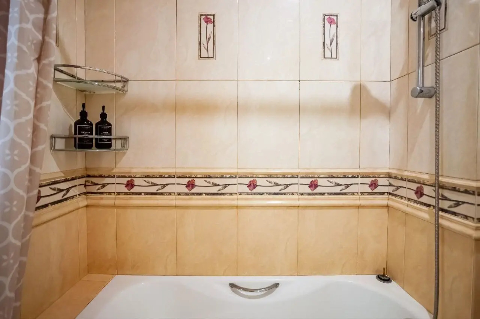 Квартира в центре Краснодара с бесплатной парковкой