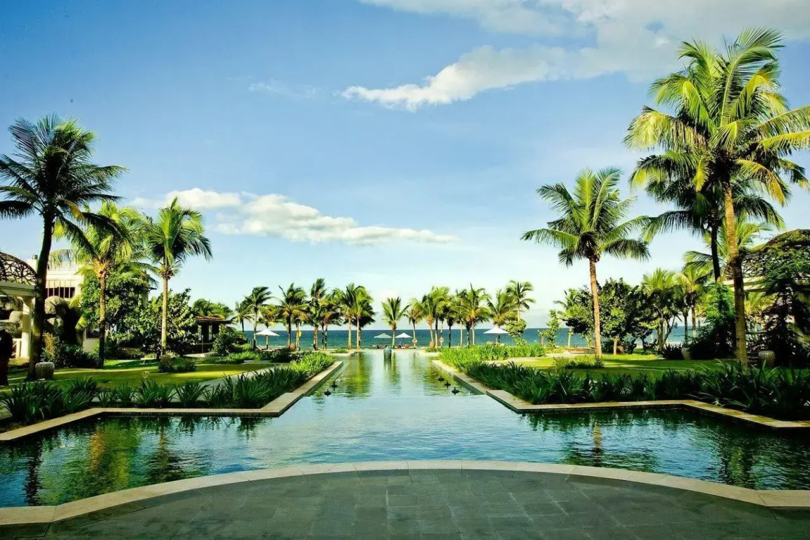 Отель Olalani Resort and Condotel