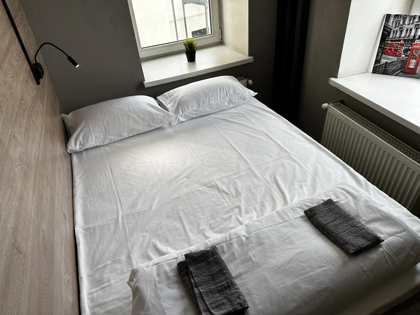 Отель SHELTERZ Три вокзала