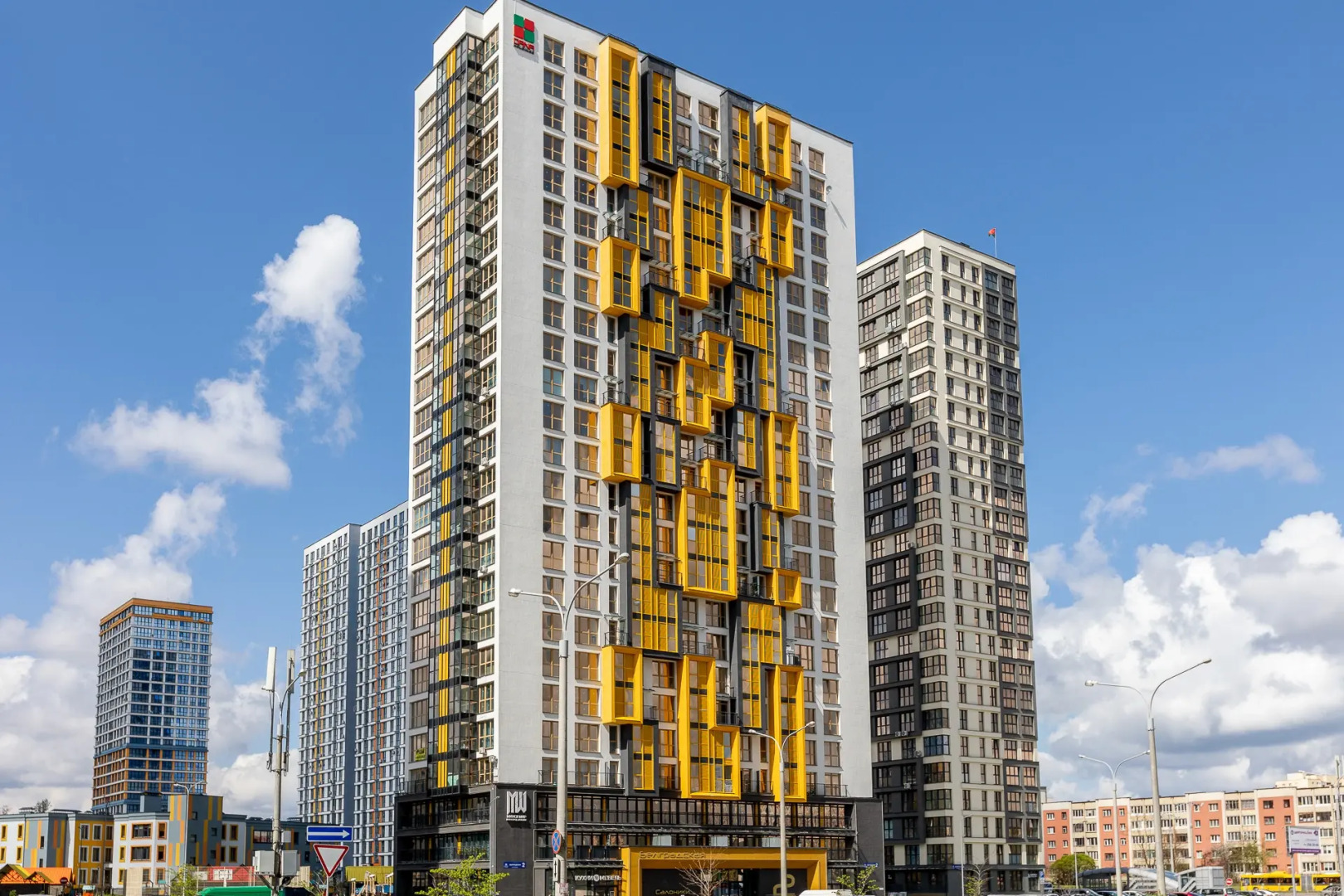 Апартаменты CozyApartments "Minsk World"