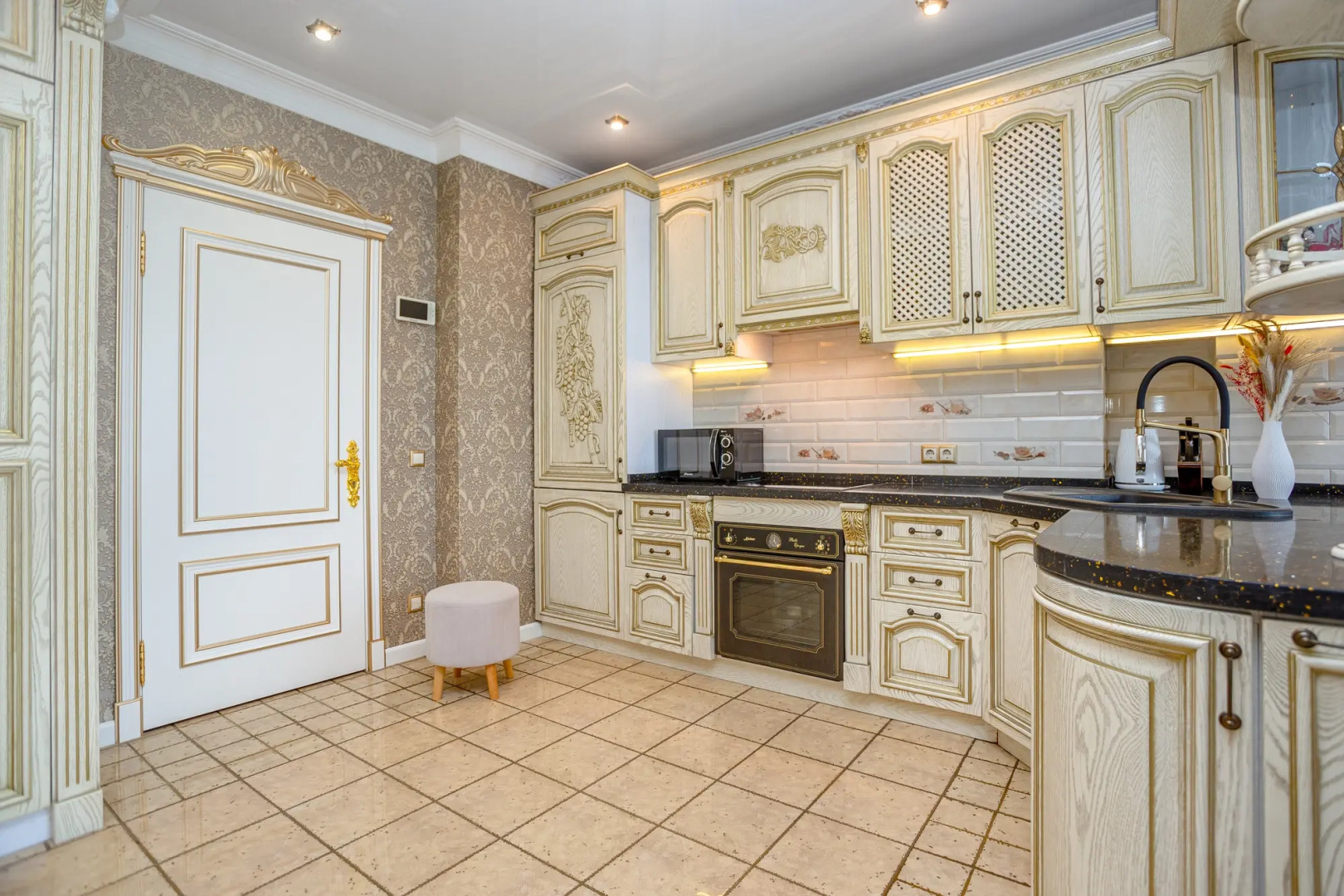 Апартаменты на Маяке с видом на море