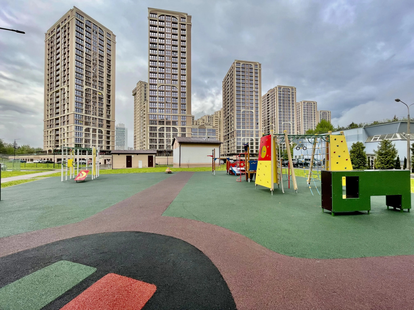 Апартаменты 1-комнатные HomeApart пр-т Независимости, 88