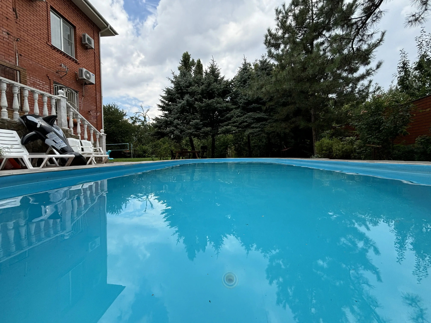 Вилла Шестикомнатная Усадьба Новознаменская