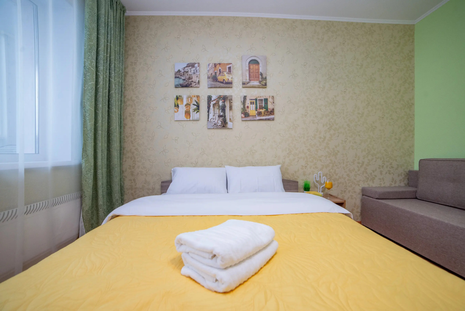 Апартаменты Бажова 68