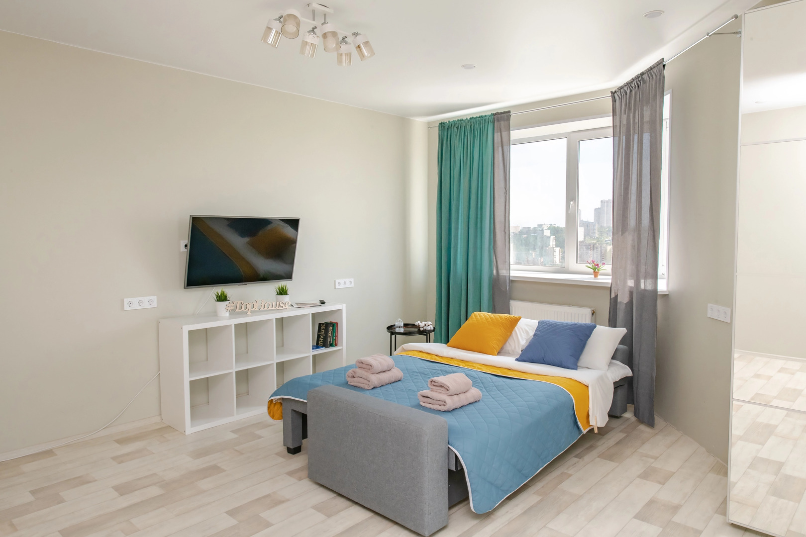 АпартаментыTopHouse на Нейбута 4 однокомнатные