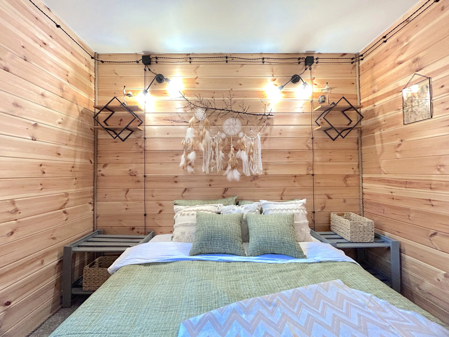 Частный дом с Баней Барн Хаус в стиле Лофт-Бохо