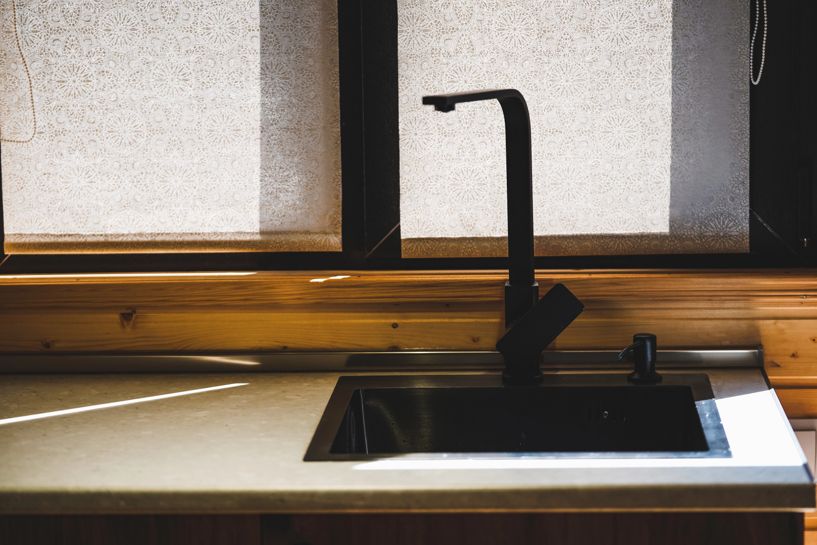 Apartments Luno Cottage