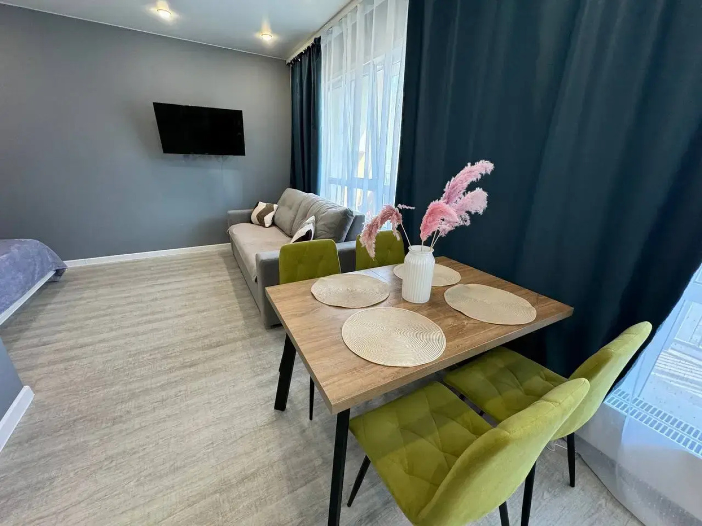 Апартаменты СИБИРЬ HOUSE   Люкс напротив Московской площади