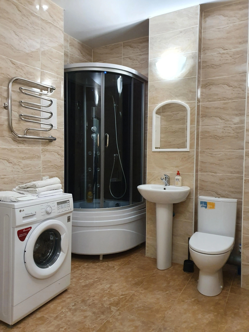 Апартаменты 2х комнатная квартира на Крыловском