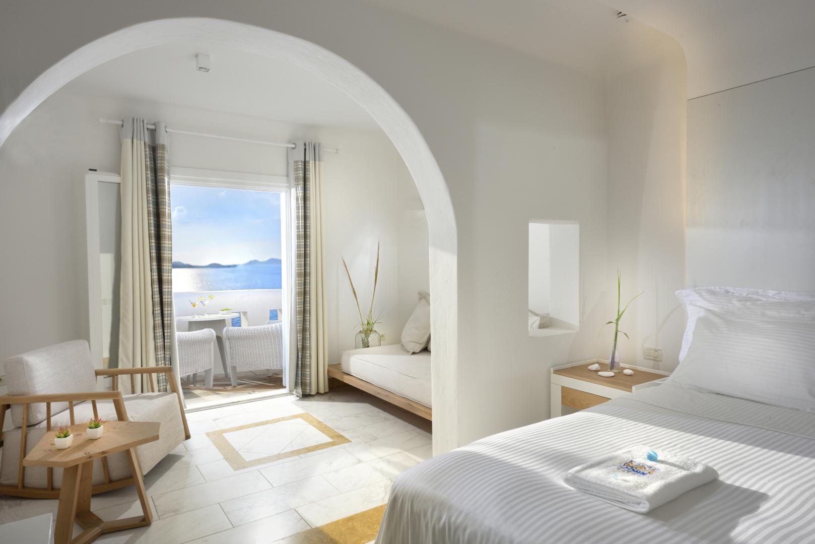 Отель Saint John Hotel Villas & Spa