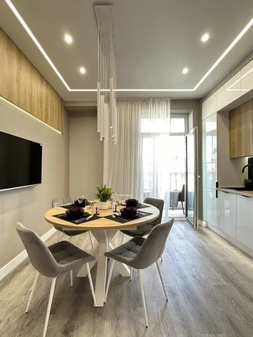 Апартаменты 2-х комнатные KranzDeluxe Резиденция у моря 1