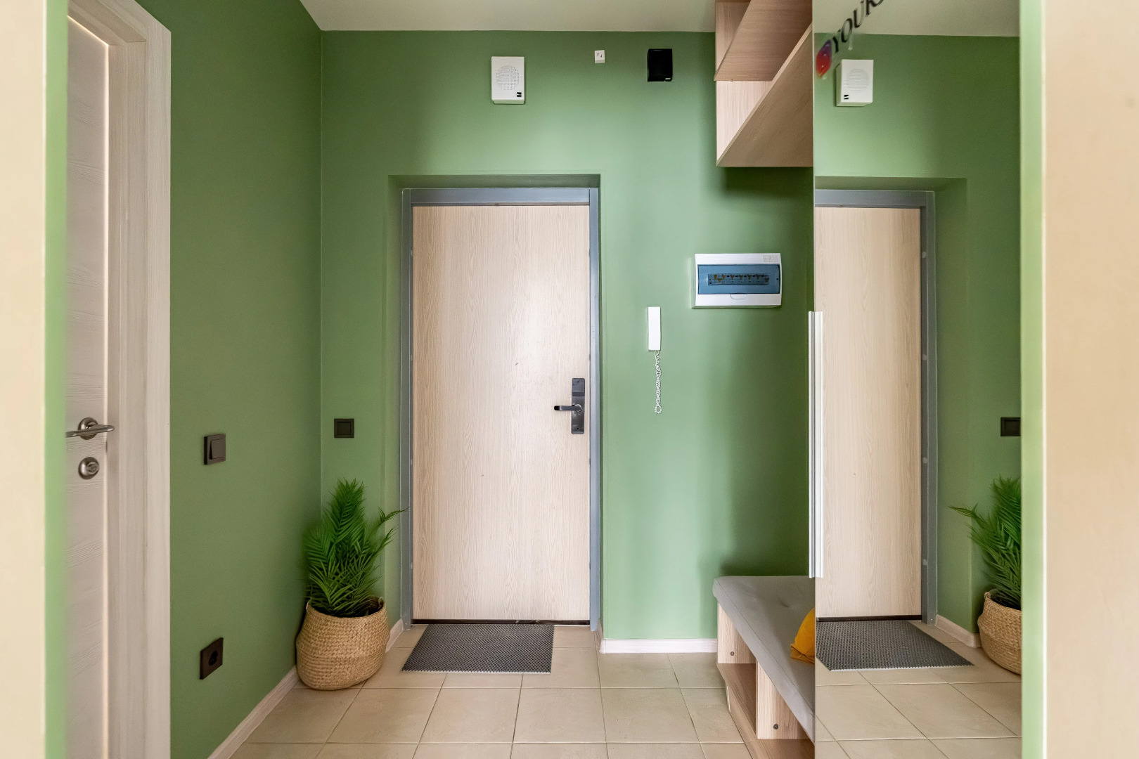 Апартаменты Your Apart на Васильевском Острове