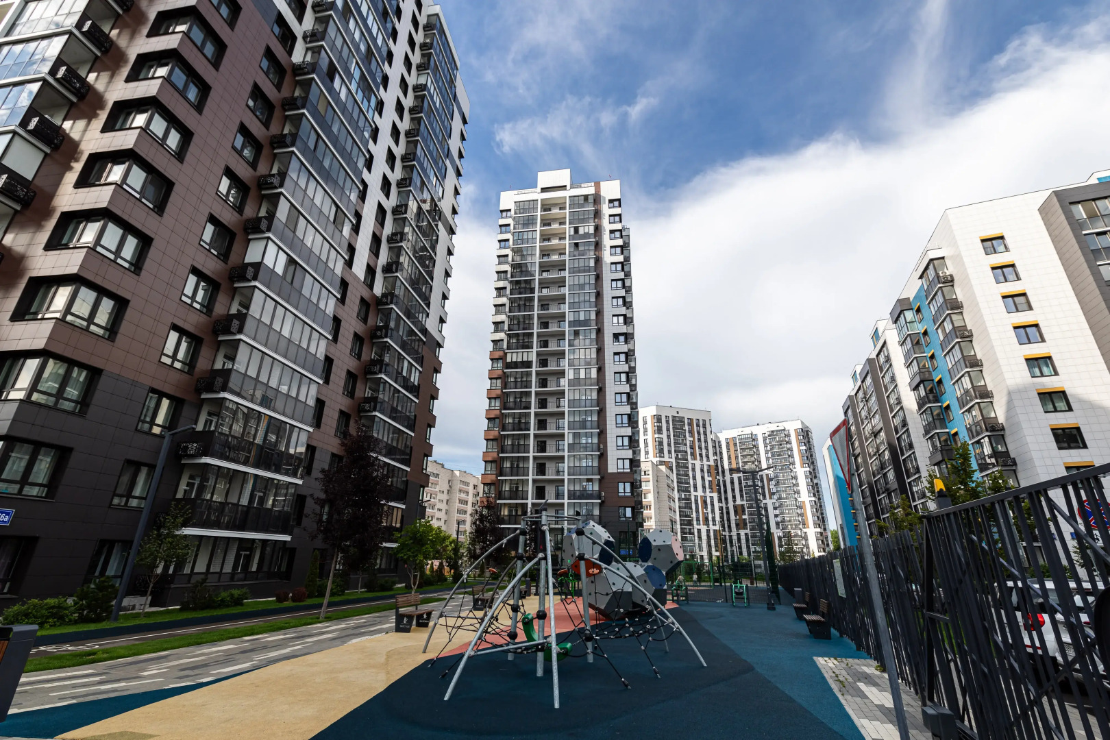 Апартаменты Йорт в Жк Бизнес Класса