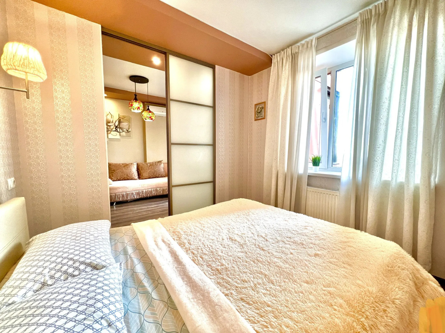 Уютные Апартаменты в ЖК Современник Нa 9 этаже (рядом с МТЛ-Арена)