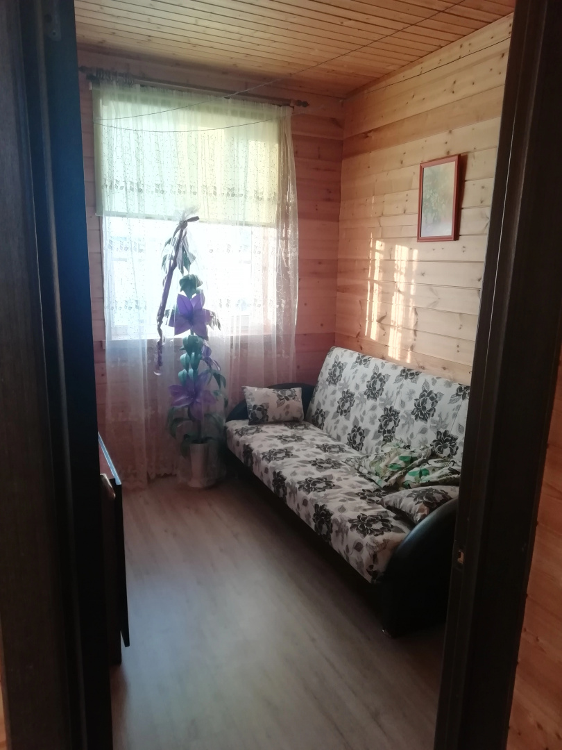 Shale V Kazhma Guest house