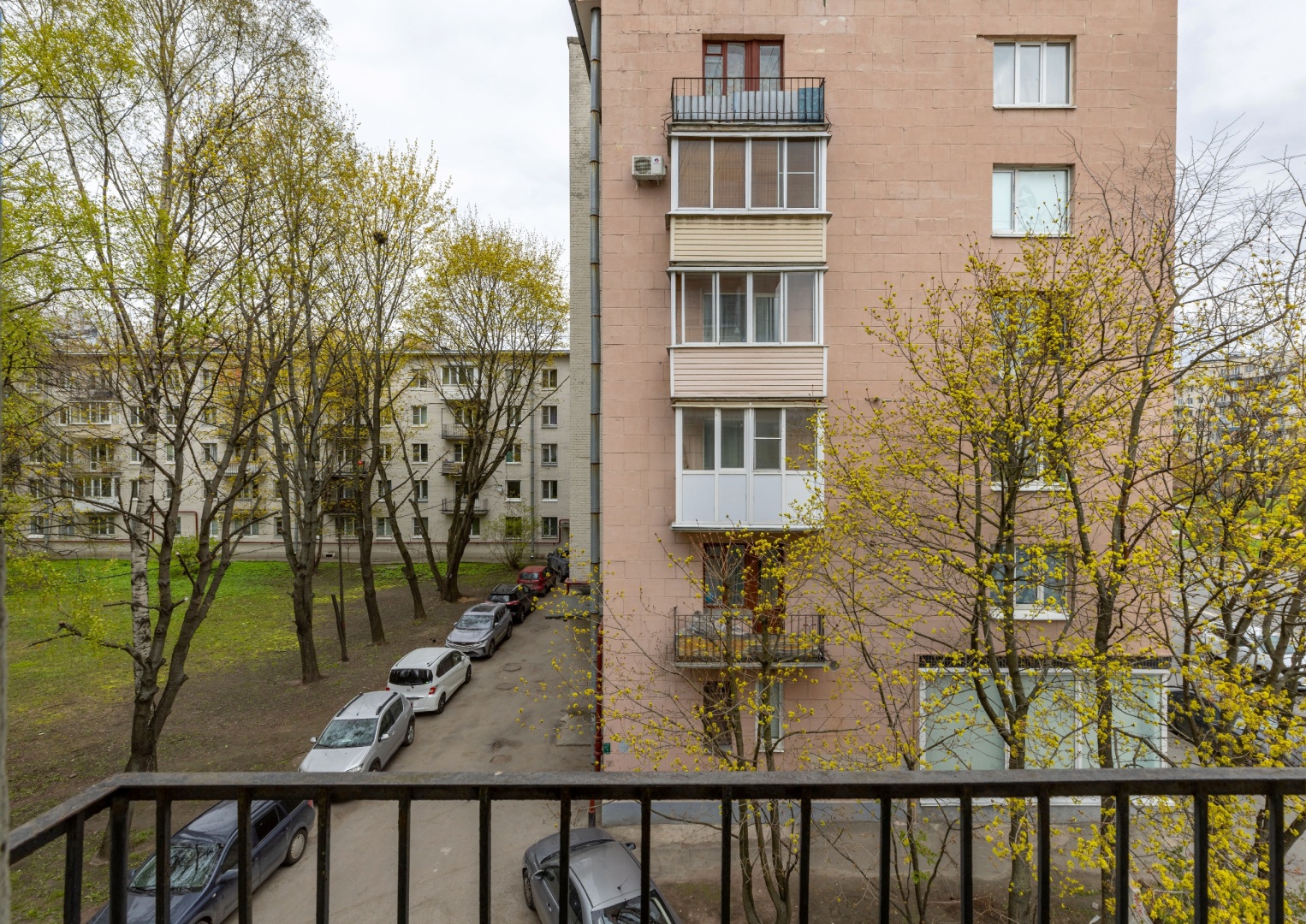 Апартаменты рядом с метро Новочеркасская