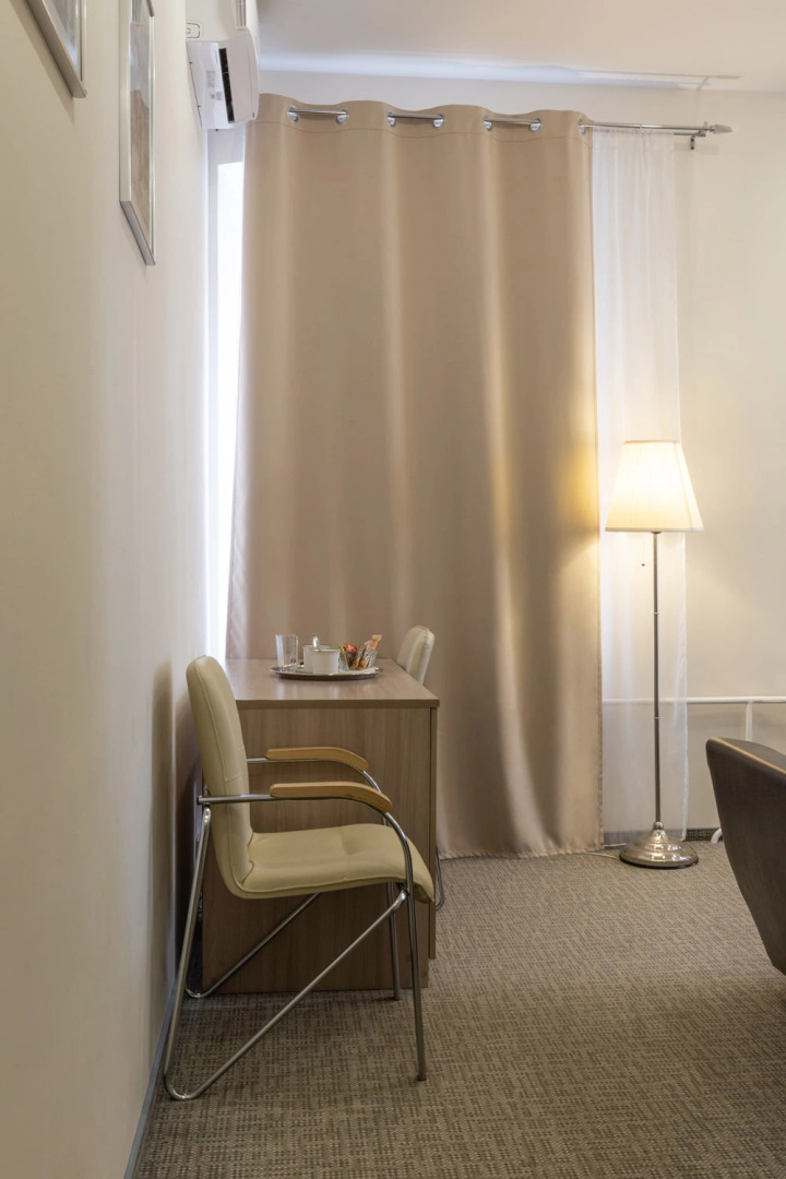 Отель Артхофф