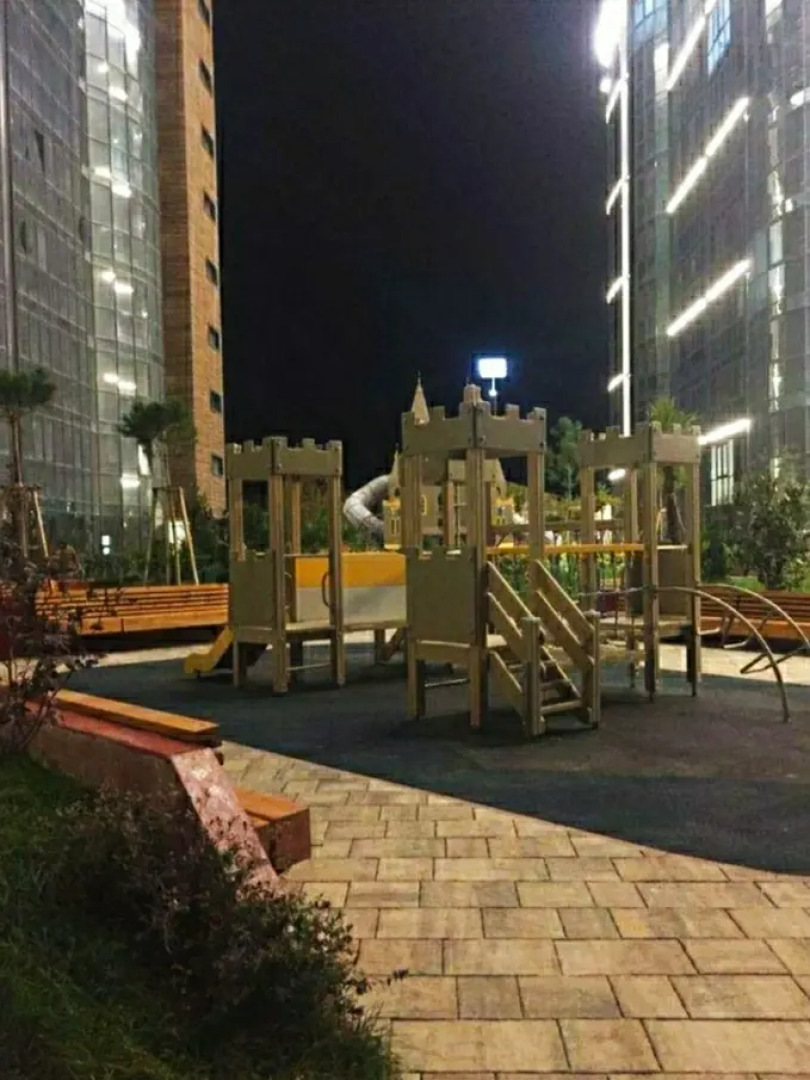 Квартира  Студия с Изумительным Видом на Горы и Реку