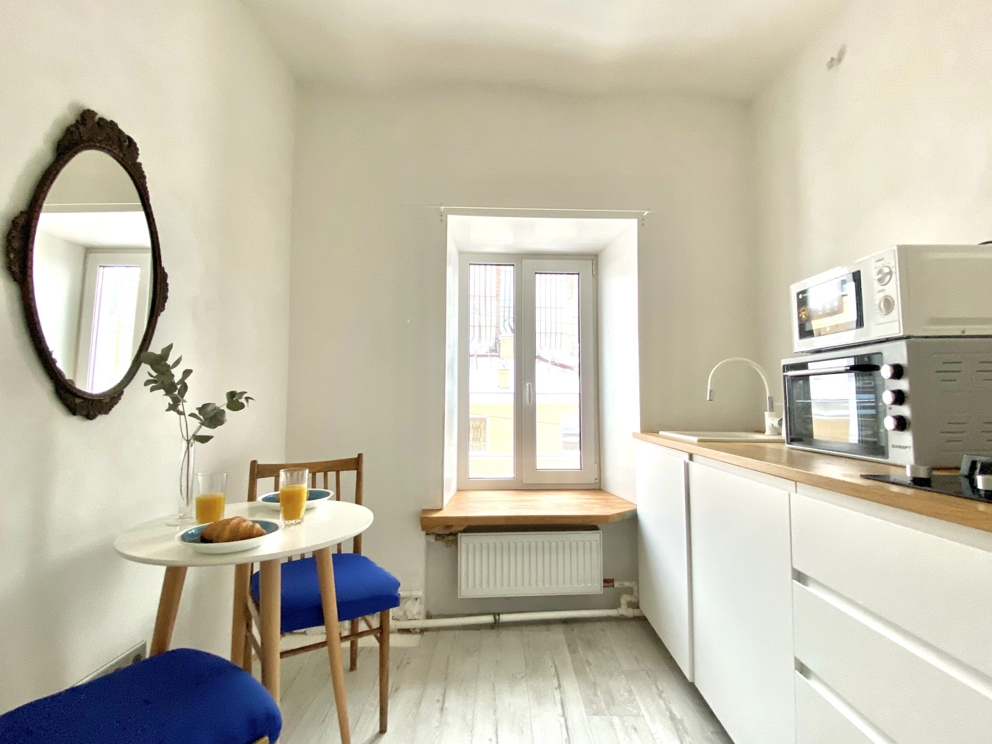 Квартира Mузыка кpыш, тихая и уютная