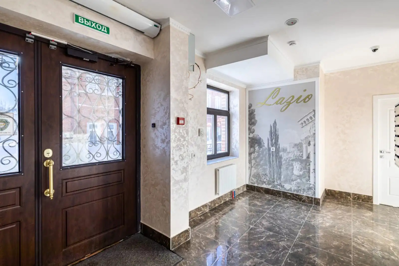 Апартаменты премиум Red Apartments