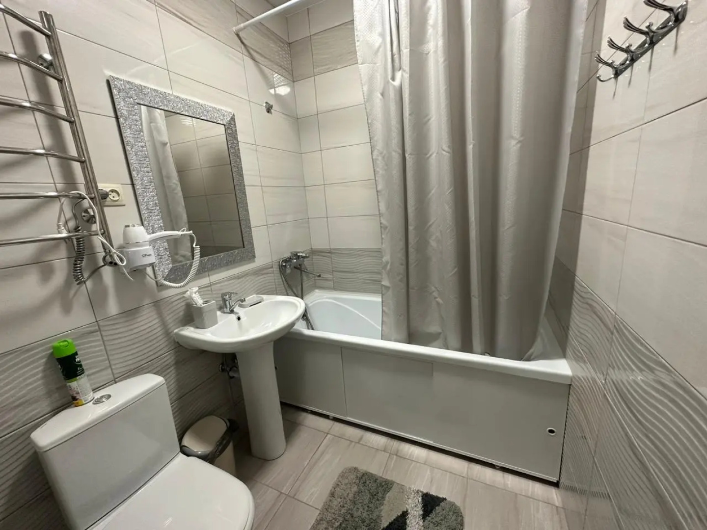 Гостиница Адлер