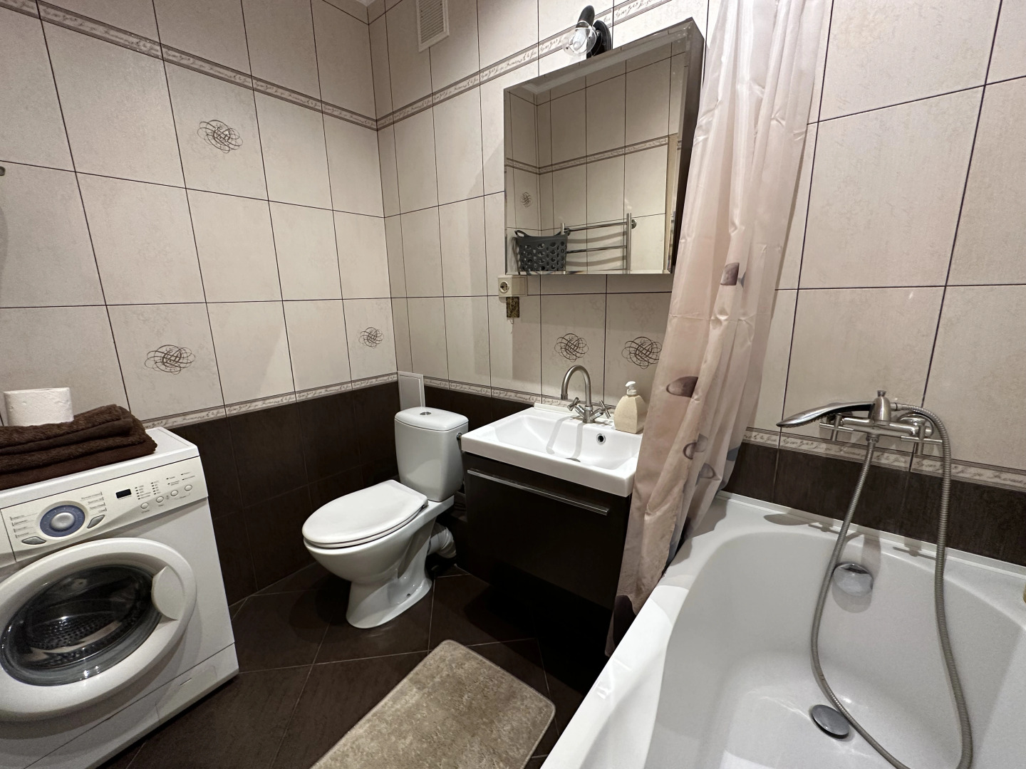 Апартаменты Уютная квартира у озера