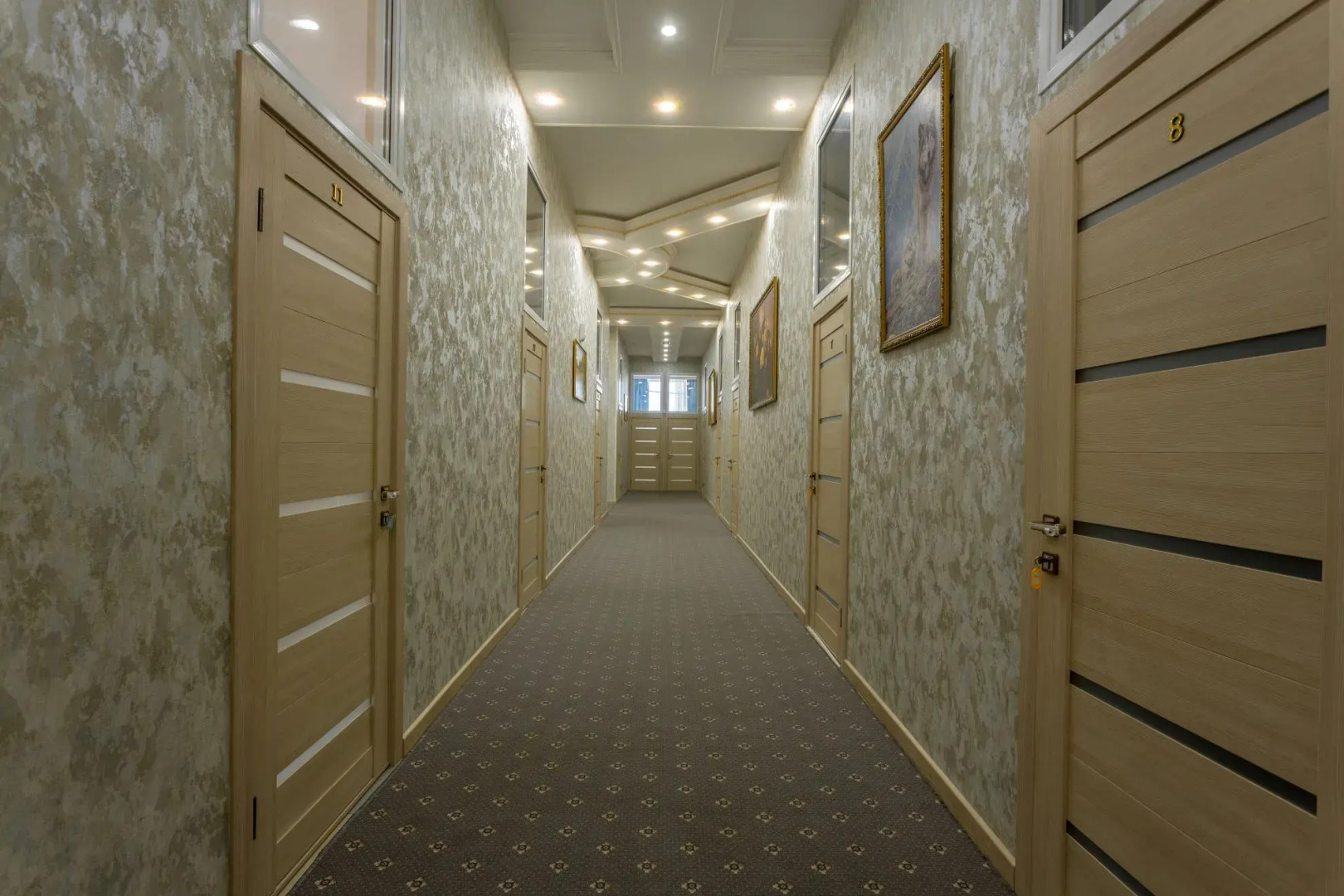 Вояж на набережной