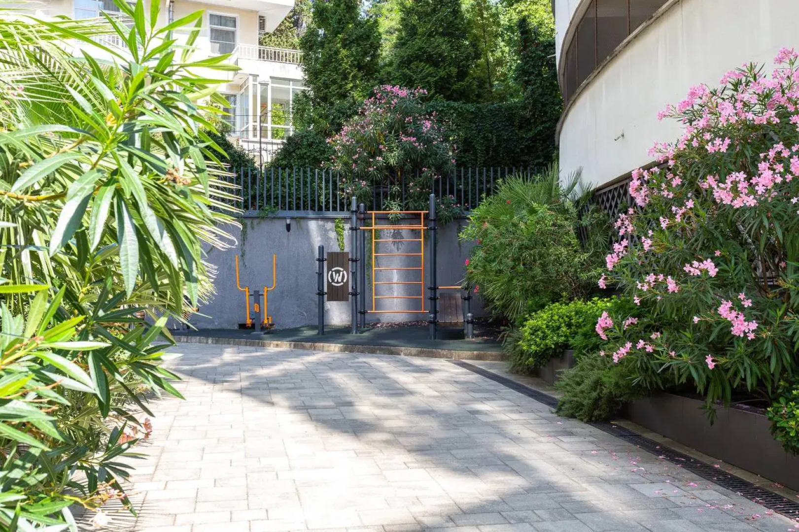 Апартаменты Фестивальный Lamare 2 с Балконом Рядом с Парком Дендрарий